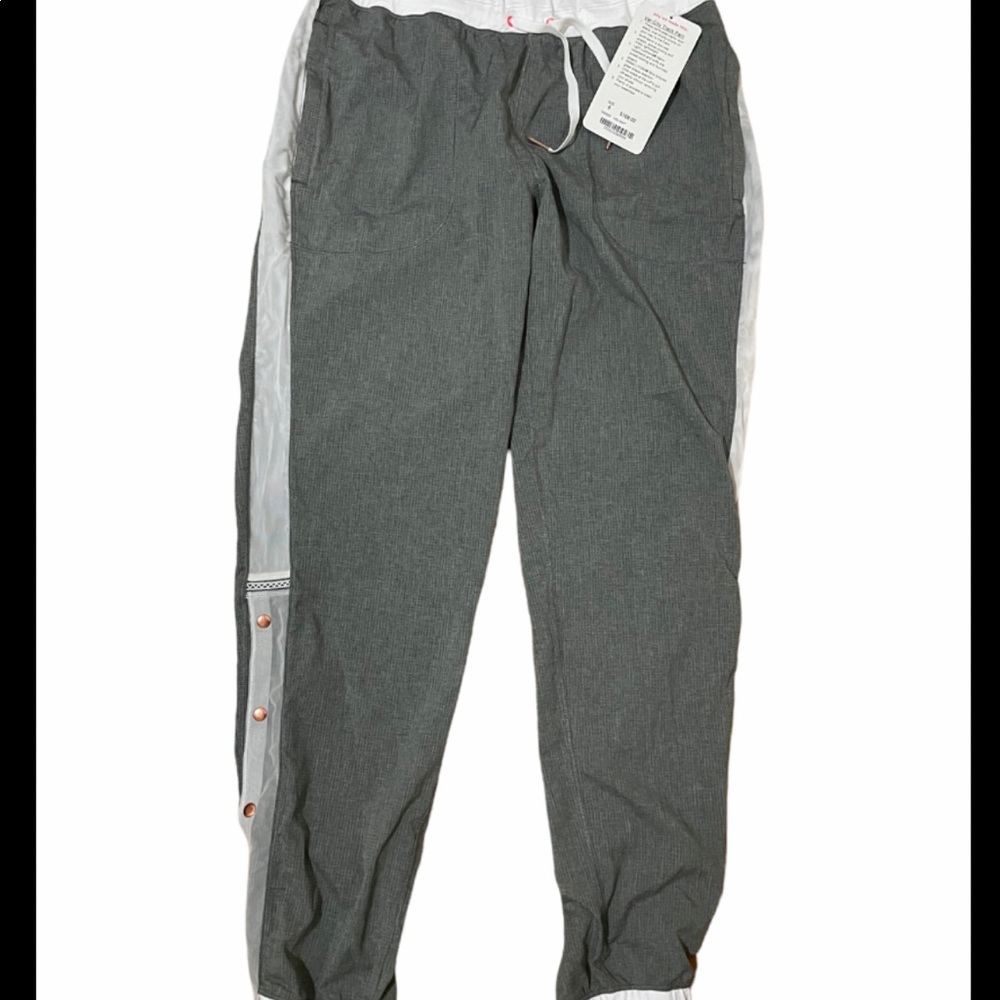 Lululemon Var-City Track Pants, Size 8